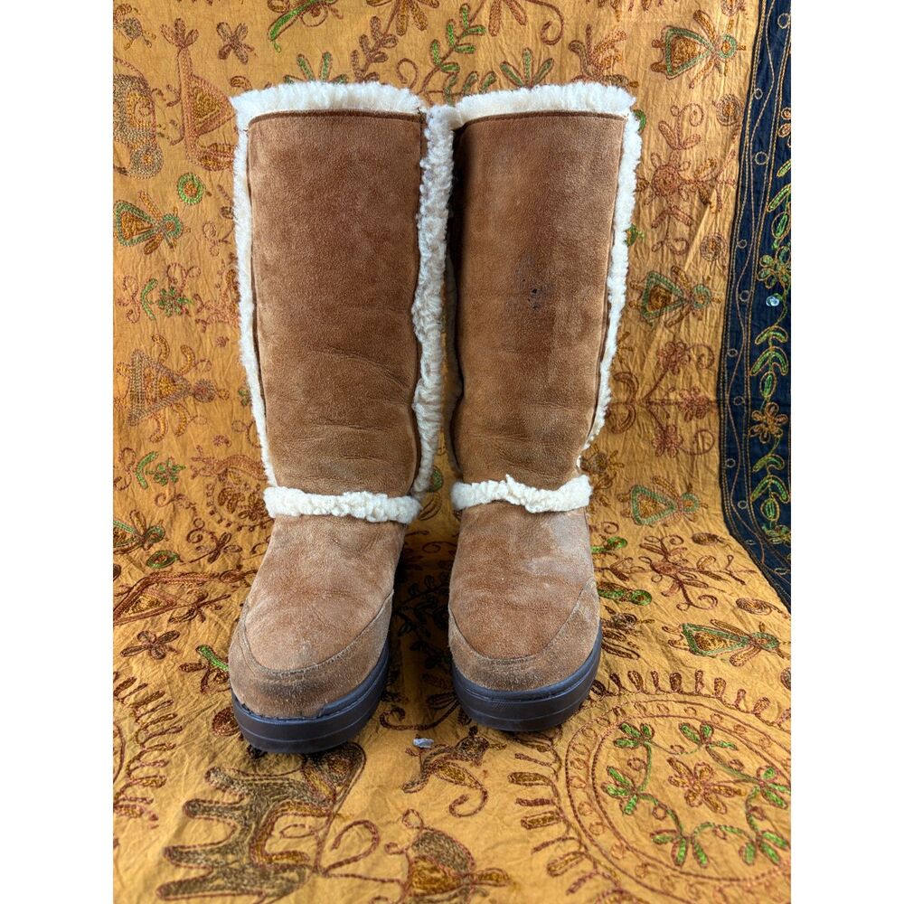 UGG Australia Classic Tall Shearling Suede Boots Chestnut Size 8
